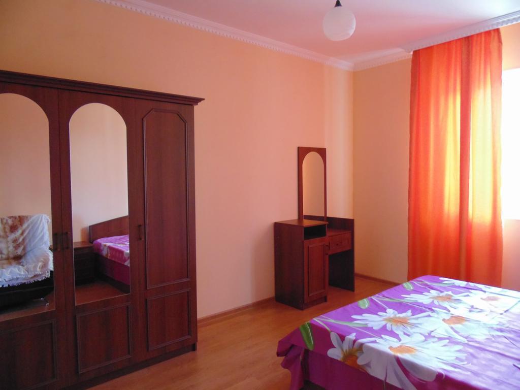 Apartment Merabi *